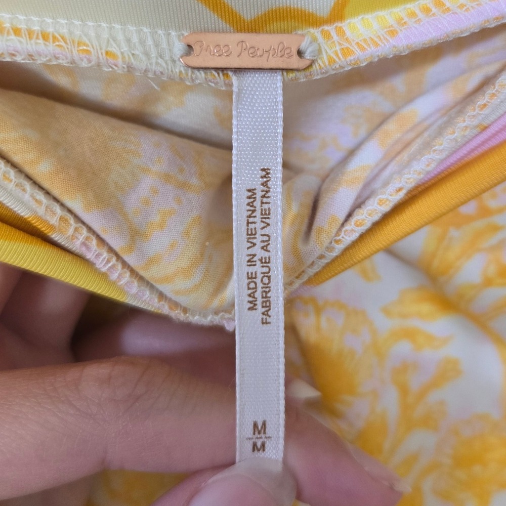 Free People Mini Skirt Medium She's Something‎ Else Yellow Floral Print Bodycon - Picture 7 of 9